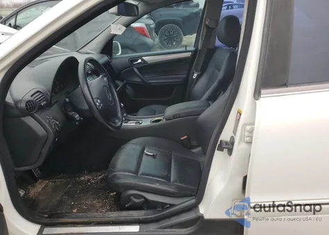 2006 Mercedes-Benz C 230 из США, поврежденный, VIN WDBRF52H46A913657